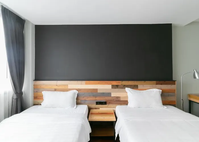Zleepmotion Hostel Bangkok