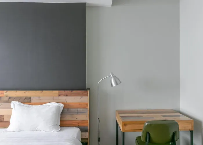 Hostel Zleepmotion
