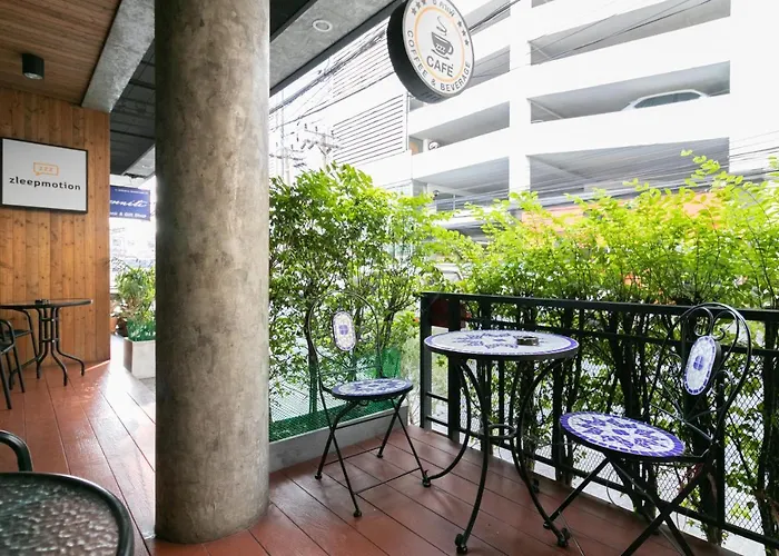 Zleepmotion Hostel *